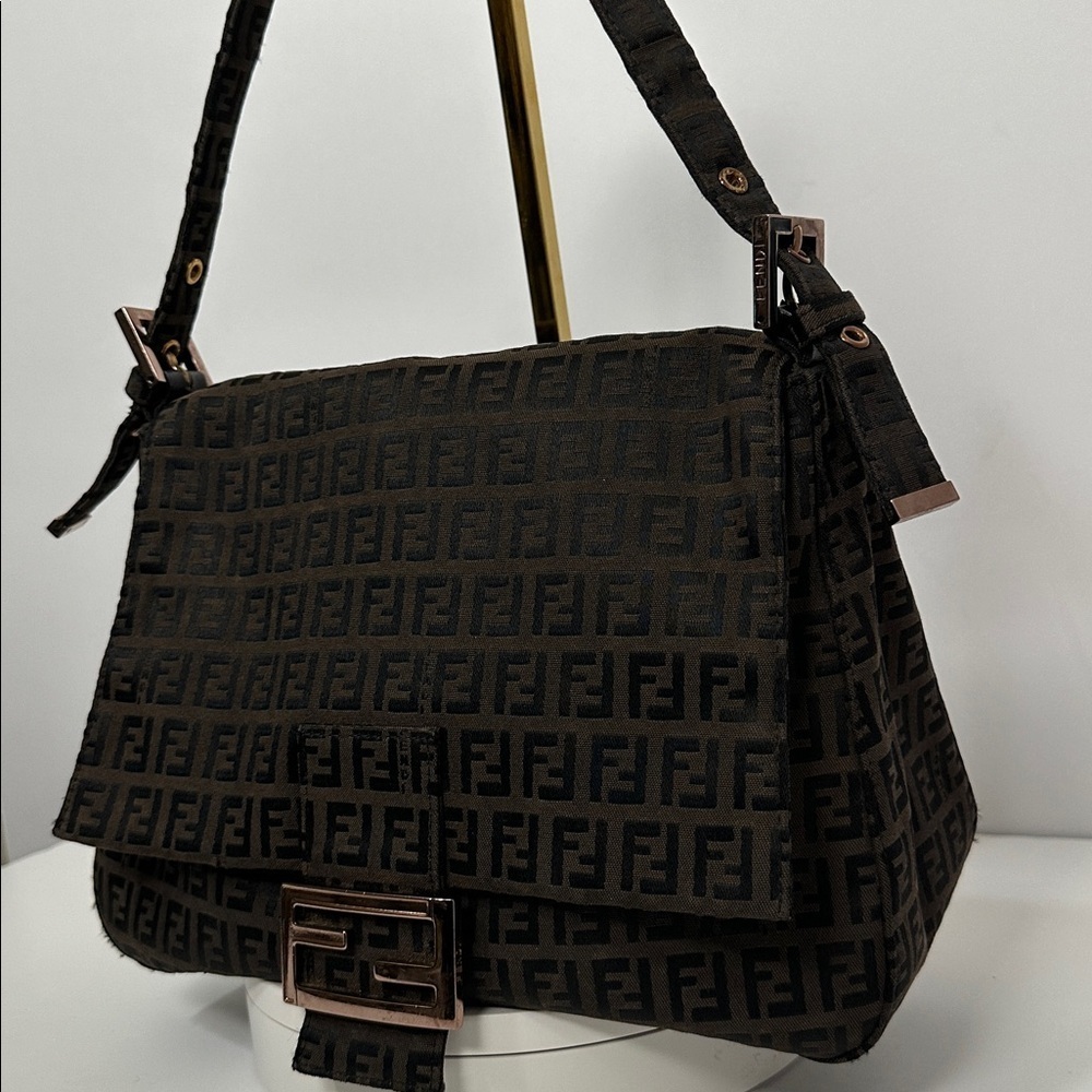 💯Authentic Fendi Mamma Baguette Bag🍀 - Picture 5 of 17